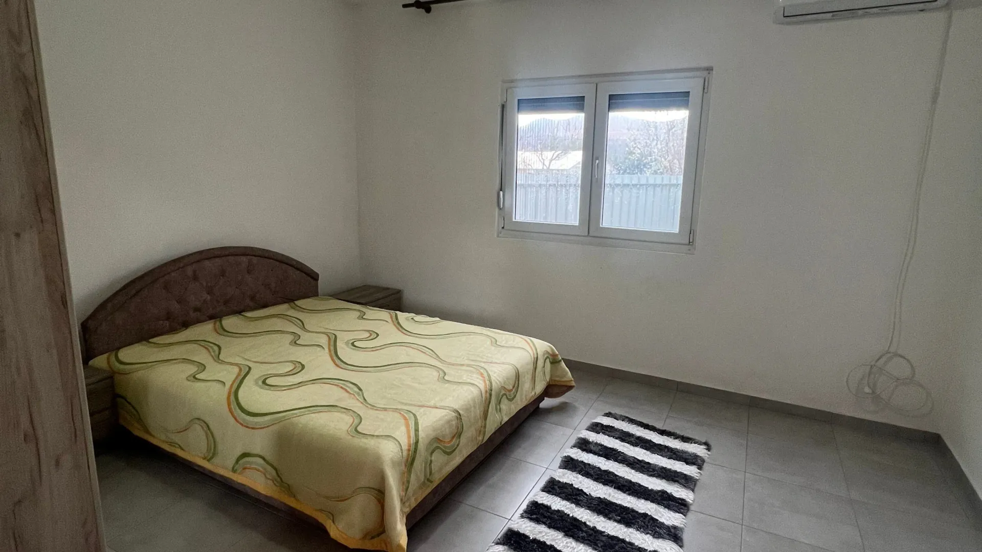 Rent, two bedroom apartment, 60m², Tomba, Bar