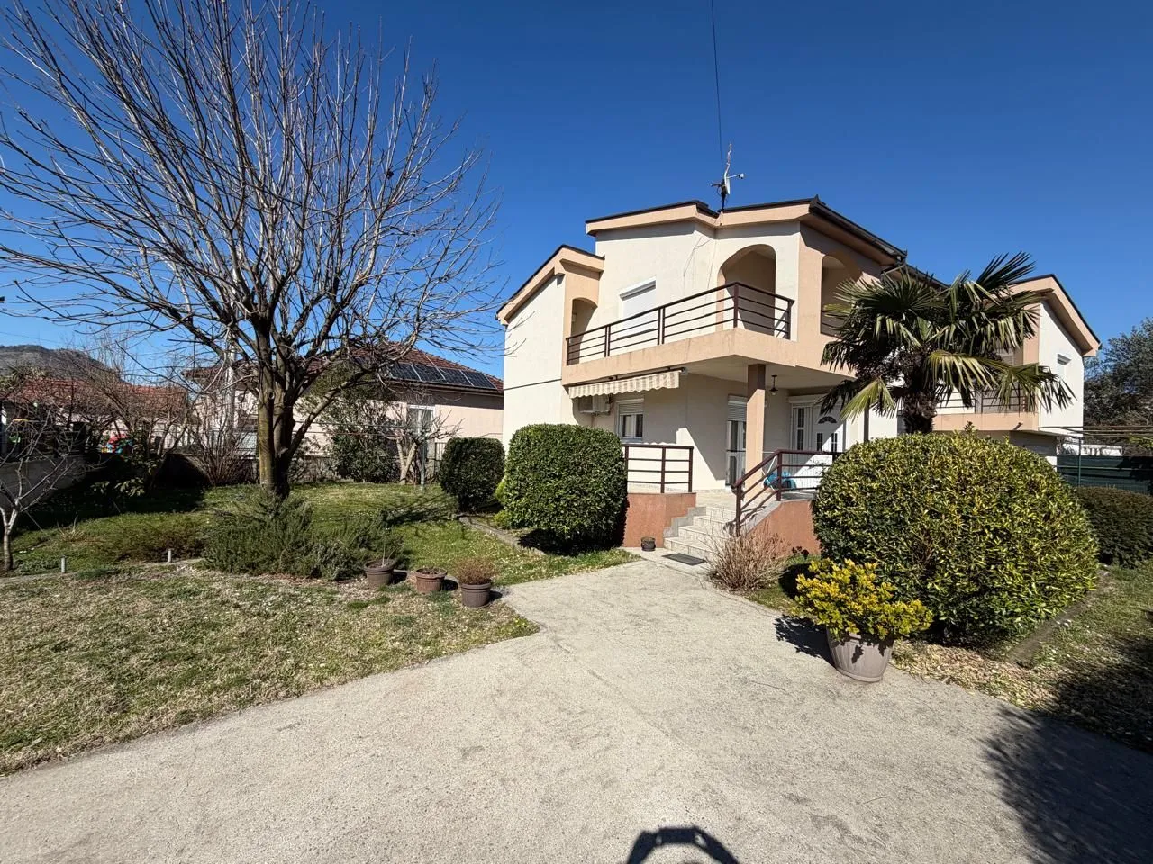 Sale, house, 164m², Gornja Gorica, Podgorica