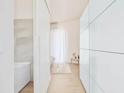 Izdavanje, trosoban stan, 80m², Mrčevac, Tivat - image 7