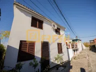 Prodaja, kuća, 348m², Stara Varoš, Podgorica - image 1