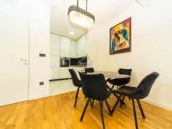 Izdavanje, trosoban stan, 130m², Dalmatinska ulica, Podgorica - image 5