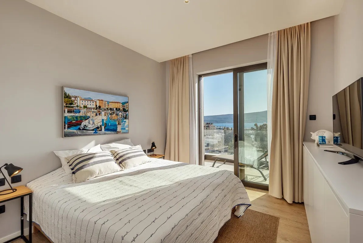 Prodaja, dvosoban stan, 179m², Porto Montenegro, Tivat