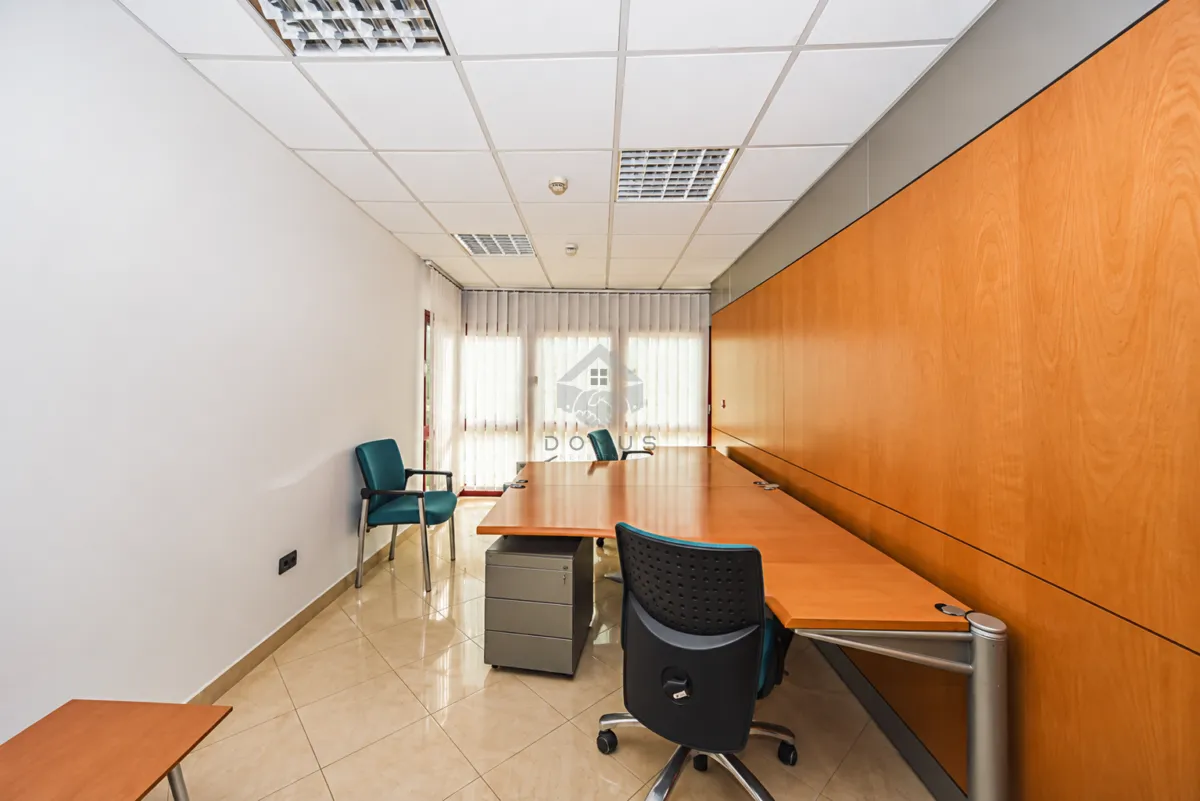 Sale, office space, 414m², Preko Morače, Podgorica