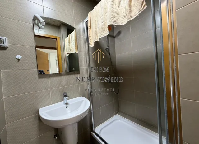 Rent, two bedroom apartment, 68m², City Kvart, Podgorica