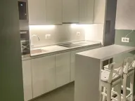 Izdavanje, dvosoban stan, 70m², Centar, Tivat - image 9