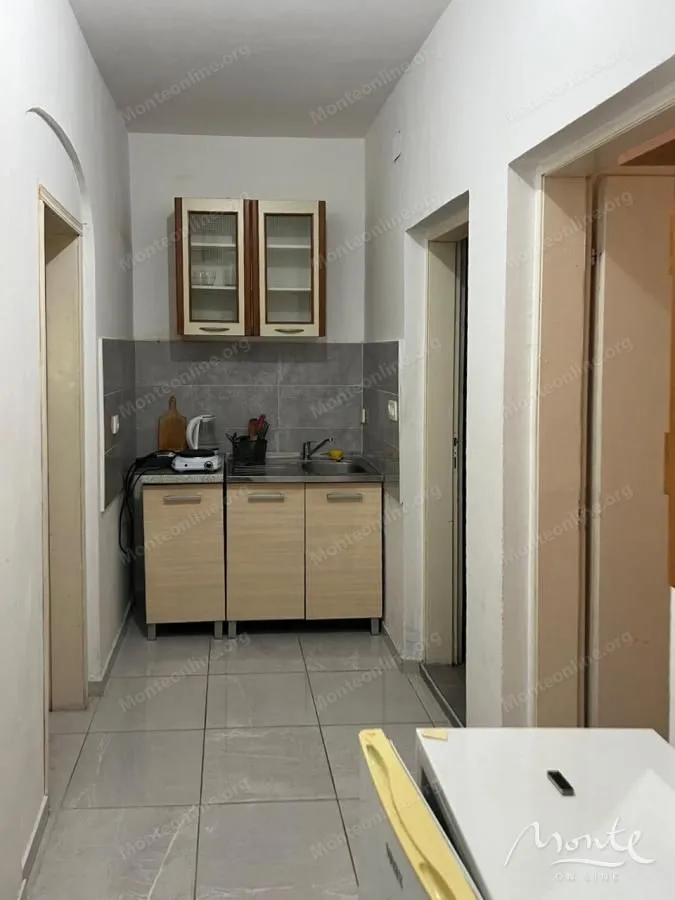 Sale, office space, 769m², Šušanj, Bar