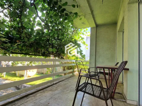 Izdavanje, kuća, 250m², Stari Aerodrom, Podgorica - image 11