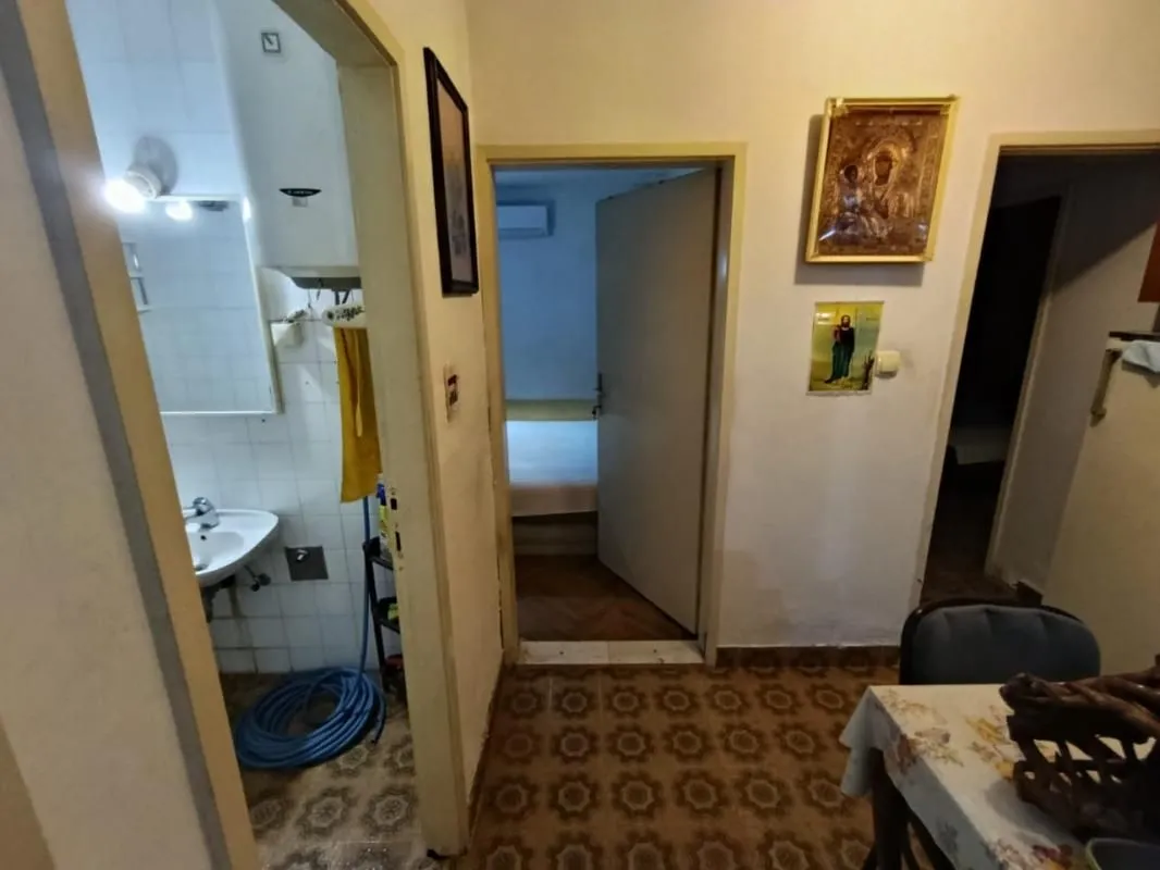 Sale, three bedroom apartment, 100m², Sveti Stefan, Budva