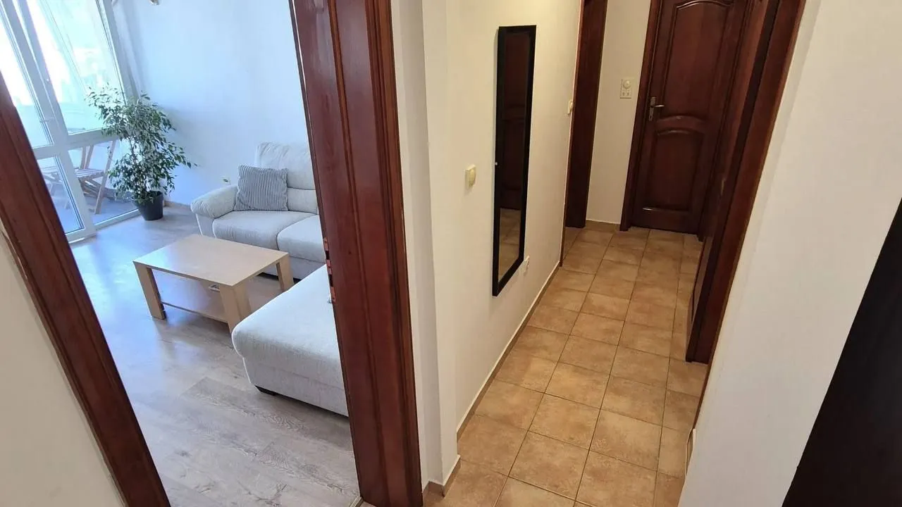 Prodaja, jednosoban stan, 56m², Ilino, Bar