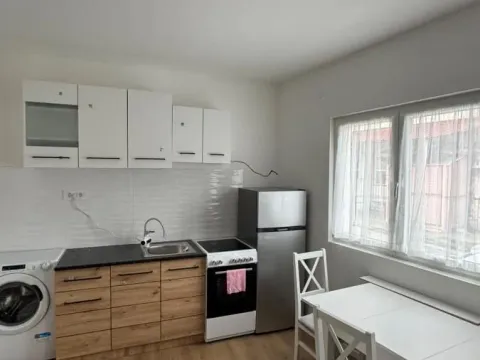 Izdavanje, jednosoban stan, 20m², Voždovac Sve Podlokacije, Beograd - image 7