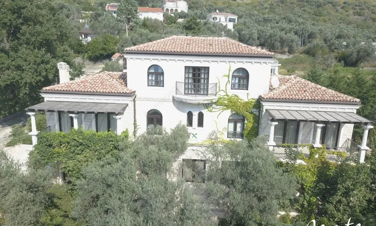 Prodaja, kuća, 550m², Reževići, Budva