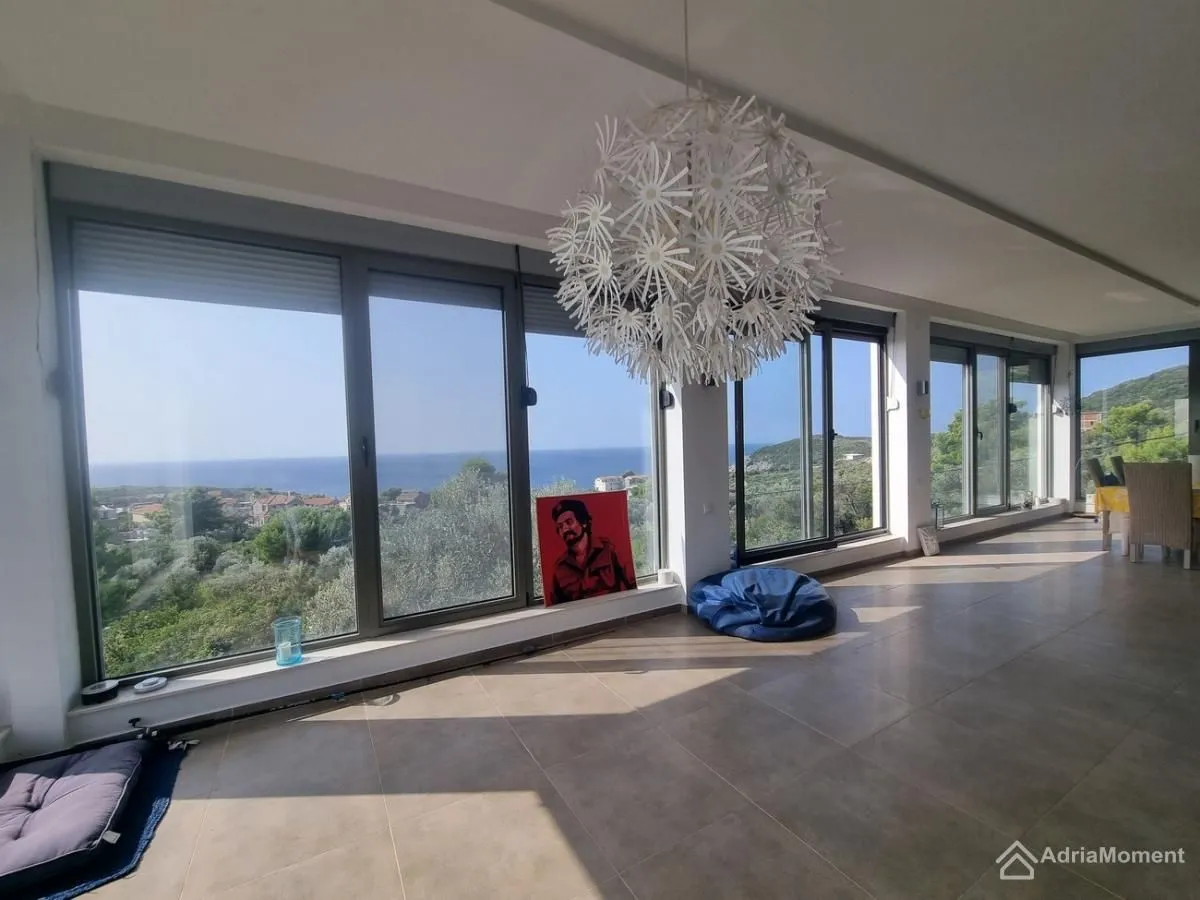 Prodaja, kuća, 268m², Radovanići, Herceg Novi