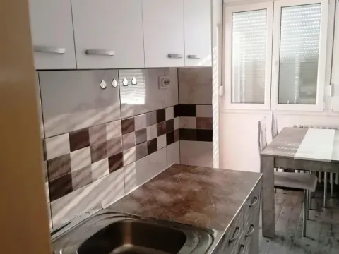 Izdavanje, dvosoban stan, 70m², Medijana, Niš - image 3