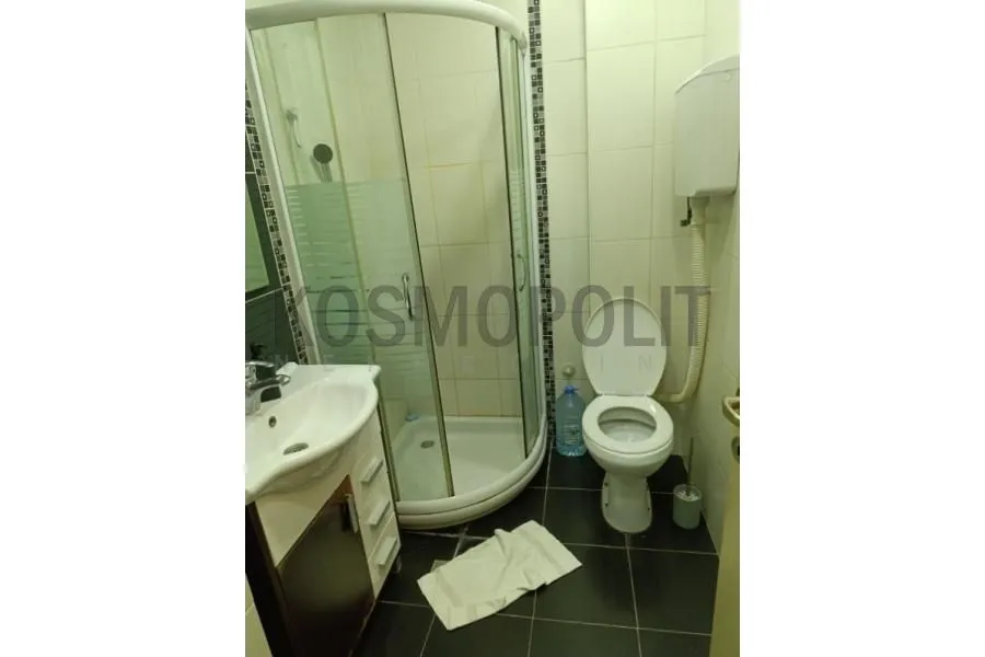 Sale, three bedroom apartment, 72m², Karaburma, Palilula Sve Podlokacije
