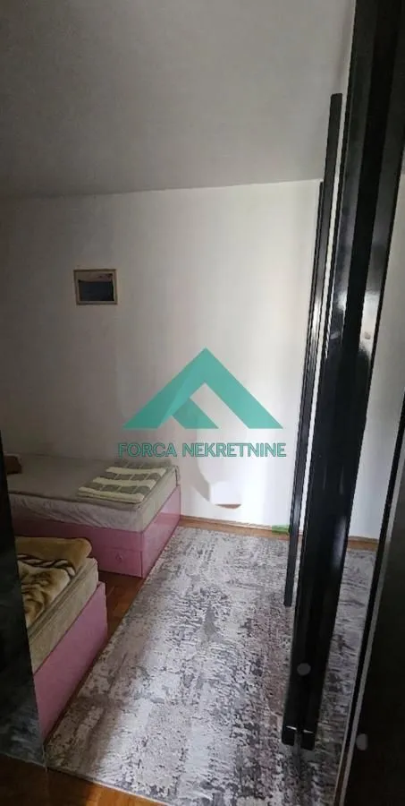 Prodaja, dvosoban stan, 77m², Farmaceutski Fakultet, Voždovac Sve Podlokacije