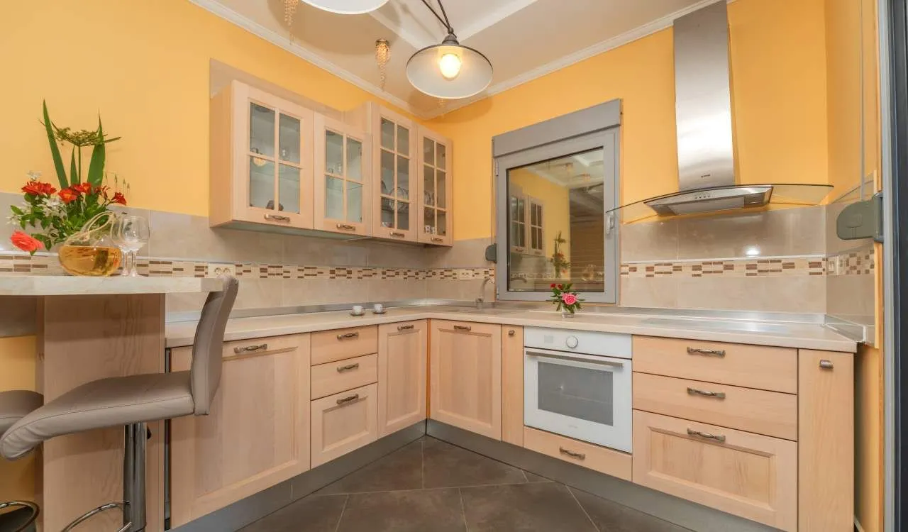 Sale, house, 274m², Buljarica, Budva
