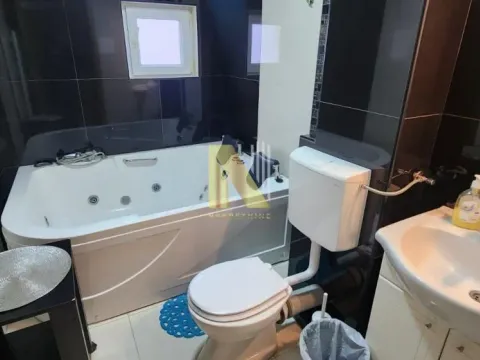 Rent, three bedroom apartment, 80m², Petrovaradin, Novi Sad - image 11