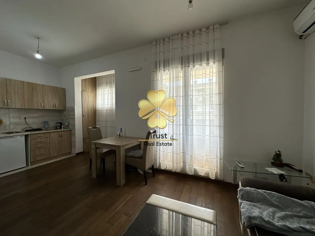 Rent, studio apartment, 30m², City Kvart, Podgorica