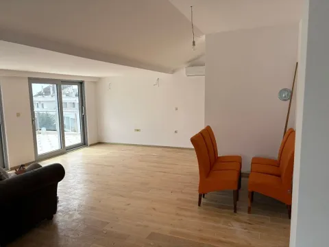 Sale, three bedroom apartment, 171m², Petrovac, Budva - image 7