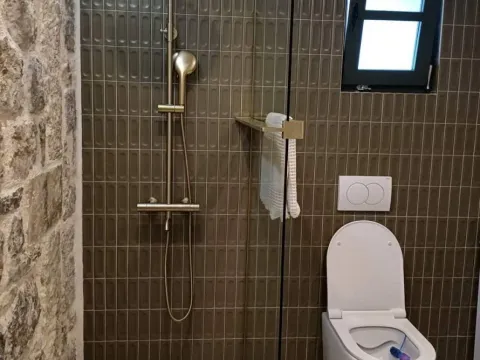 Izdavanje, stan, 19m², Mrčevac, Tivat - image 8