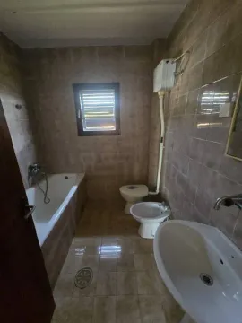 Sale, house, 272m², Šušanj, Bar - image 9