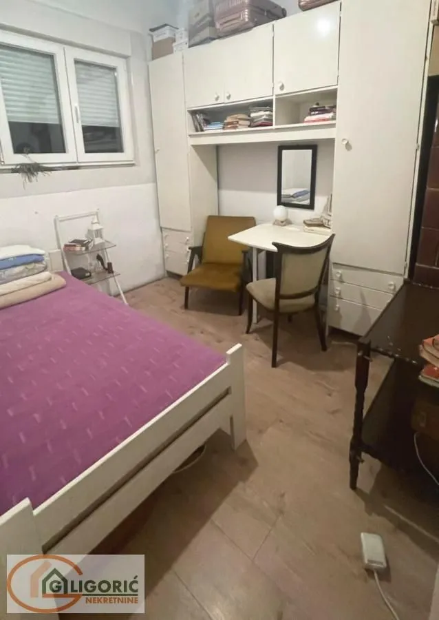 Sale, three bedroom apartment, 102m², Stari Grad, Beograd