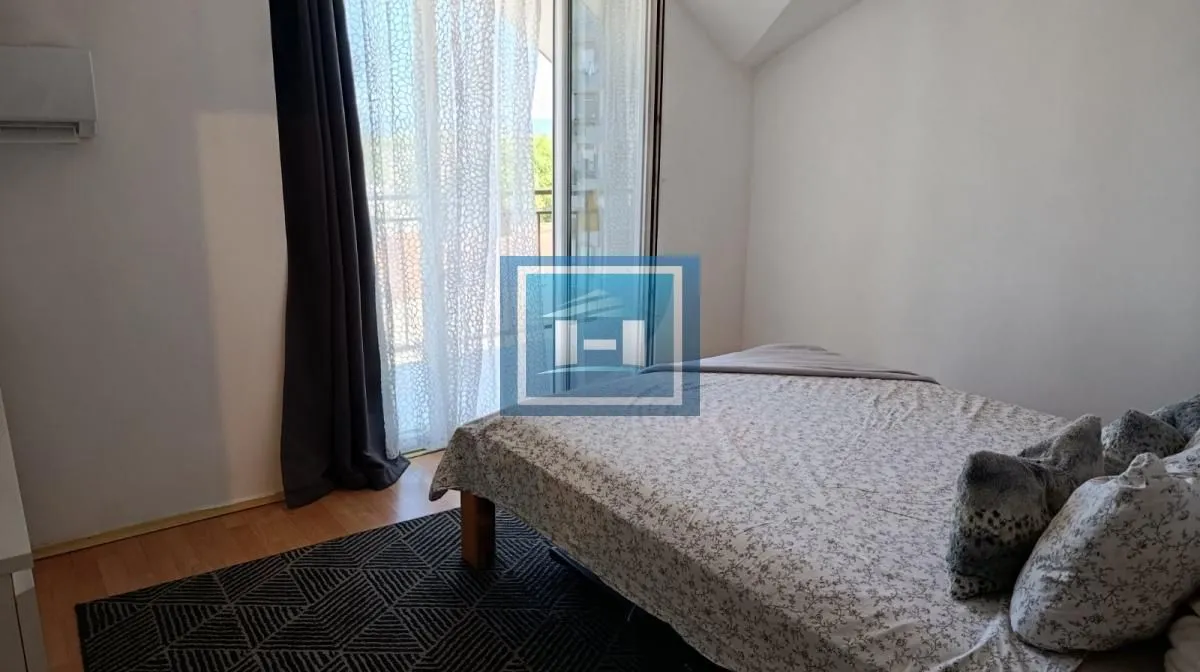 Prodaja, trosoban stan, 83m², Vašarište, Jagodina