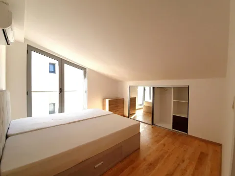 Sale, three bedroom apartment, 171m², Petrovac, Budva - image 12