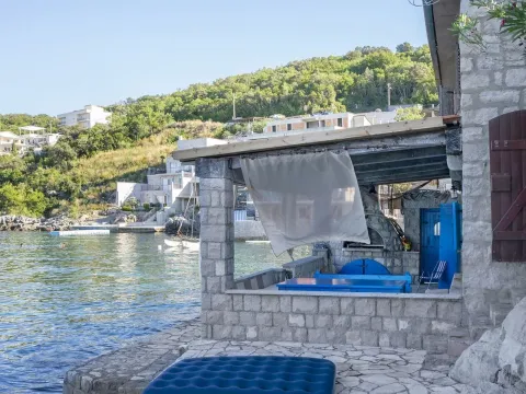 Sale, house, 100m², Kotor, Crna Gora - image 16