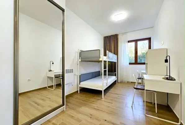 Prodaja, dvosoban stan, 73m², Vidikovac, Budva