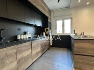 Izdavanje, dvosoban stan, 120m², City Kvart, Podgorica - image 6