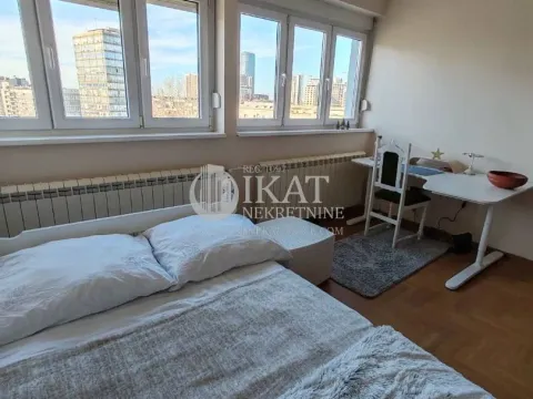 Izdavanje, trosoban stan, 95m², Savski Trg, Beograd - image 15