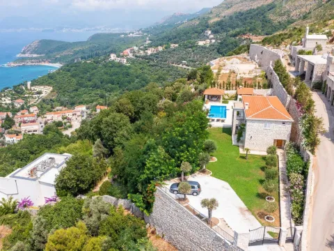 Rent, house, 350m², Budva, Crna Gora - image 26