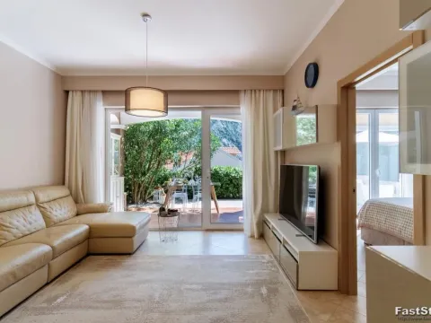 Prodaja, dvosoban stan, 63m², Orahovac, Kotor - image 19