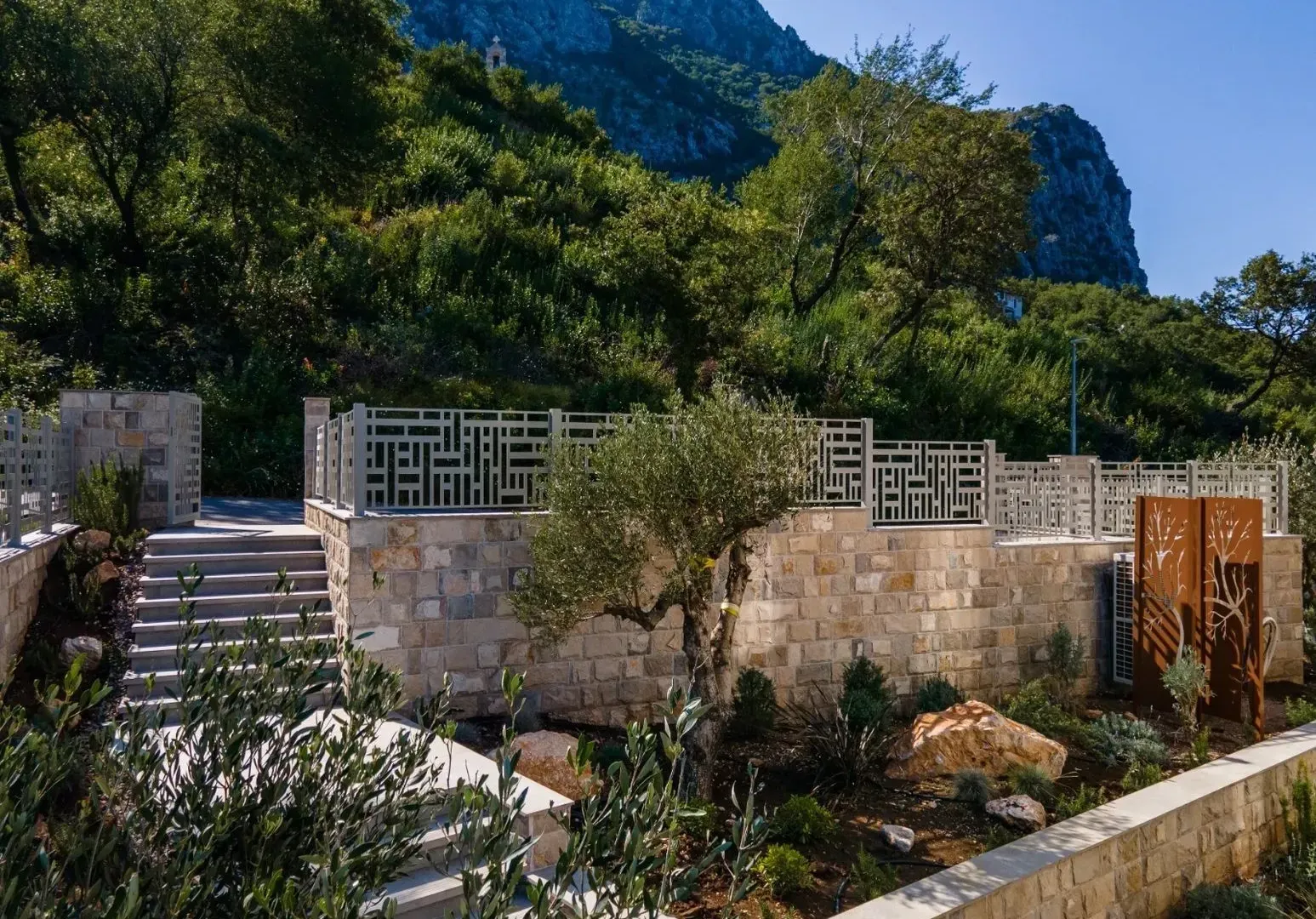 Sale, house, 231m², Tudorovići, Budva