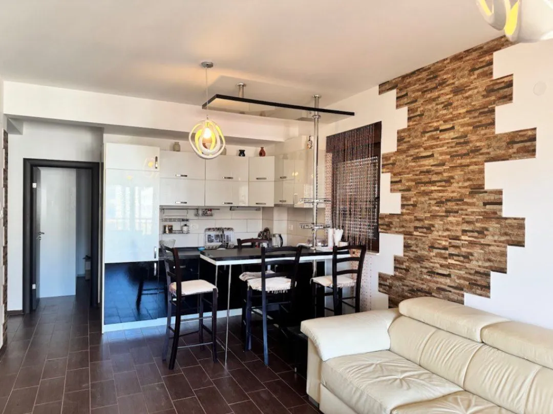 Prodaja, jednosoban stan, 51m², Centar, Budva