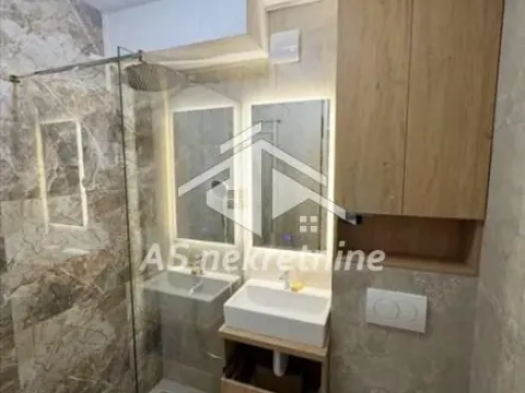 Izdavanje, četvorosoban stan, 86m², Čukarica, Beograd - image 10