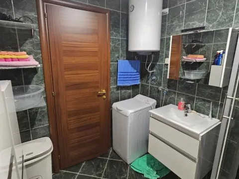 Izdavanje, jednosoban stan, 57m², City Kvart, Podgorica - image 7