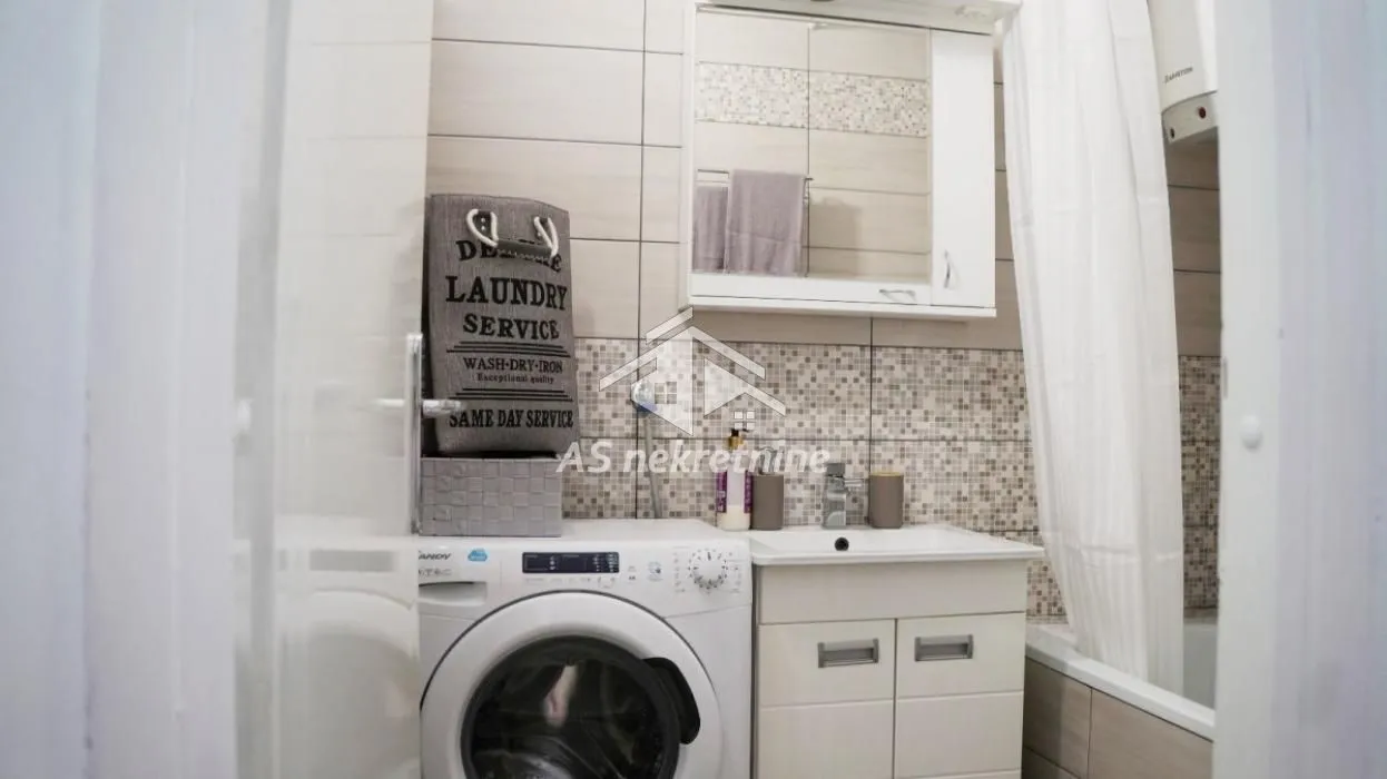 Rent, one bedroom apartment, 50m², Novi Beograd Blok 61, Novi Beograd Sve Podlokacije