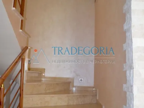 Prodaja, kuća, 420m², Bar, Crna Gora - image 14