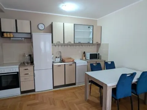 Izdavanje, jednosoban stan, 45m², Grbavica, Novi Sad Sve Podlokacije - image 5