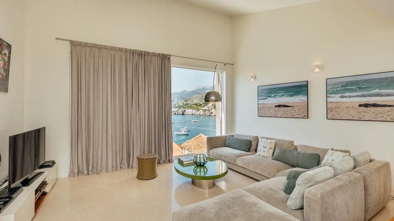Sale, house, 320m², Pržno, Budva