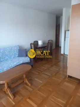 Izdavanje, jednosoban stan, 39m², Zvezdara Sve Podlokacije, Beograd - image 2