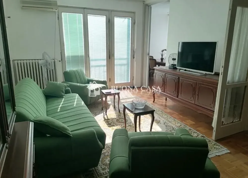 Izdavanje, trosoban stan, 86m², Novi Beograd Blok 61, Novi Beograd Sve Podlokacije