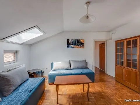 Prodaja, trosoban stan, 105m², Centar, Kruševac - image 17