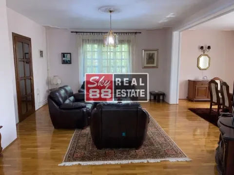 Izdavanje, stan, 340m², Savski Venac, Beograd - image 3