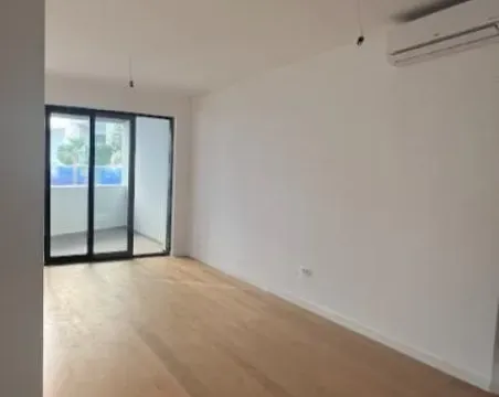 Sale, one bedroom apartment, 55m², Bečići, Budva - image 1