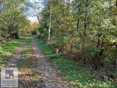 Zemljište in Obrenovac