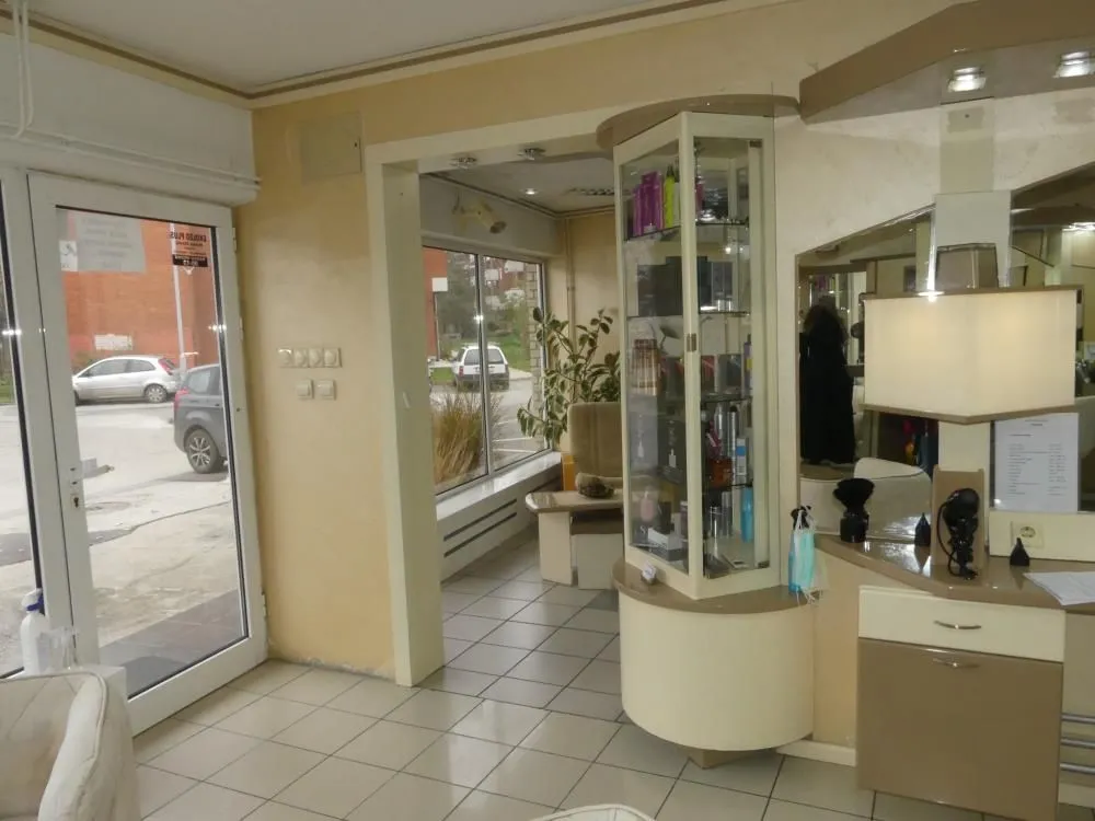 Prodaja, kuća, 220m², Centar, Jagodina