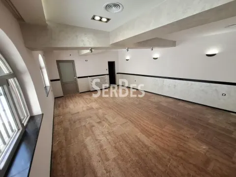 Rent, office space, 150m², Bulevar Oslobodjenja, Novi Sad Sve Podlokacije - image 11